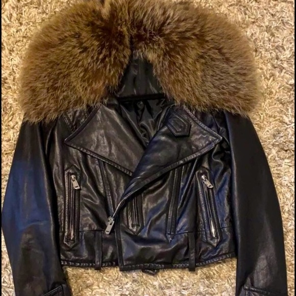 Fur collar leather jacket - Picture 3 of 10
